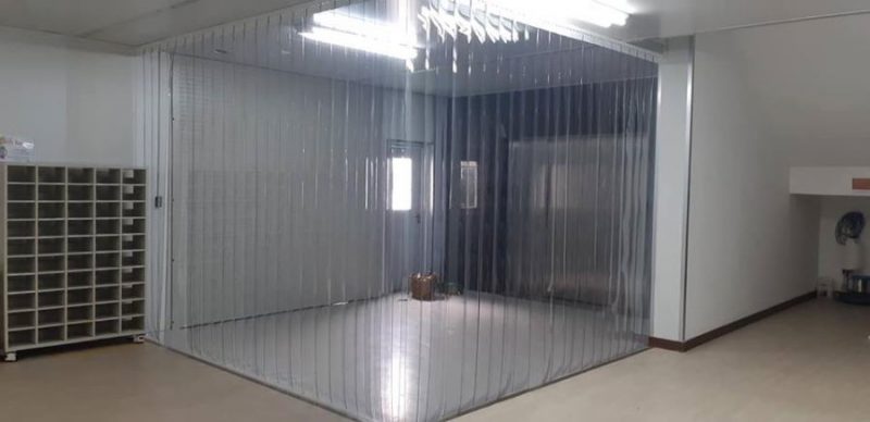 rem nhua pvc ngan lanh dieu hoa