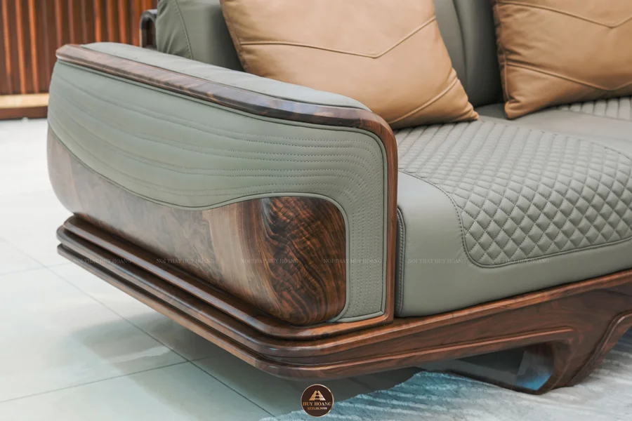 Tiêu Chuẩn Vàng Khi Lựa Chọn Mẫu Sofa Gỗ Óc Chó Cho Biệt Thự 2 Tiêu Chuẩn Vàng Khi Lựa Chọn Mẫu Sofa Gỗ Óc Chó Cho Biệt Thự